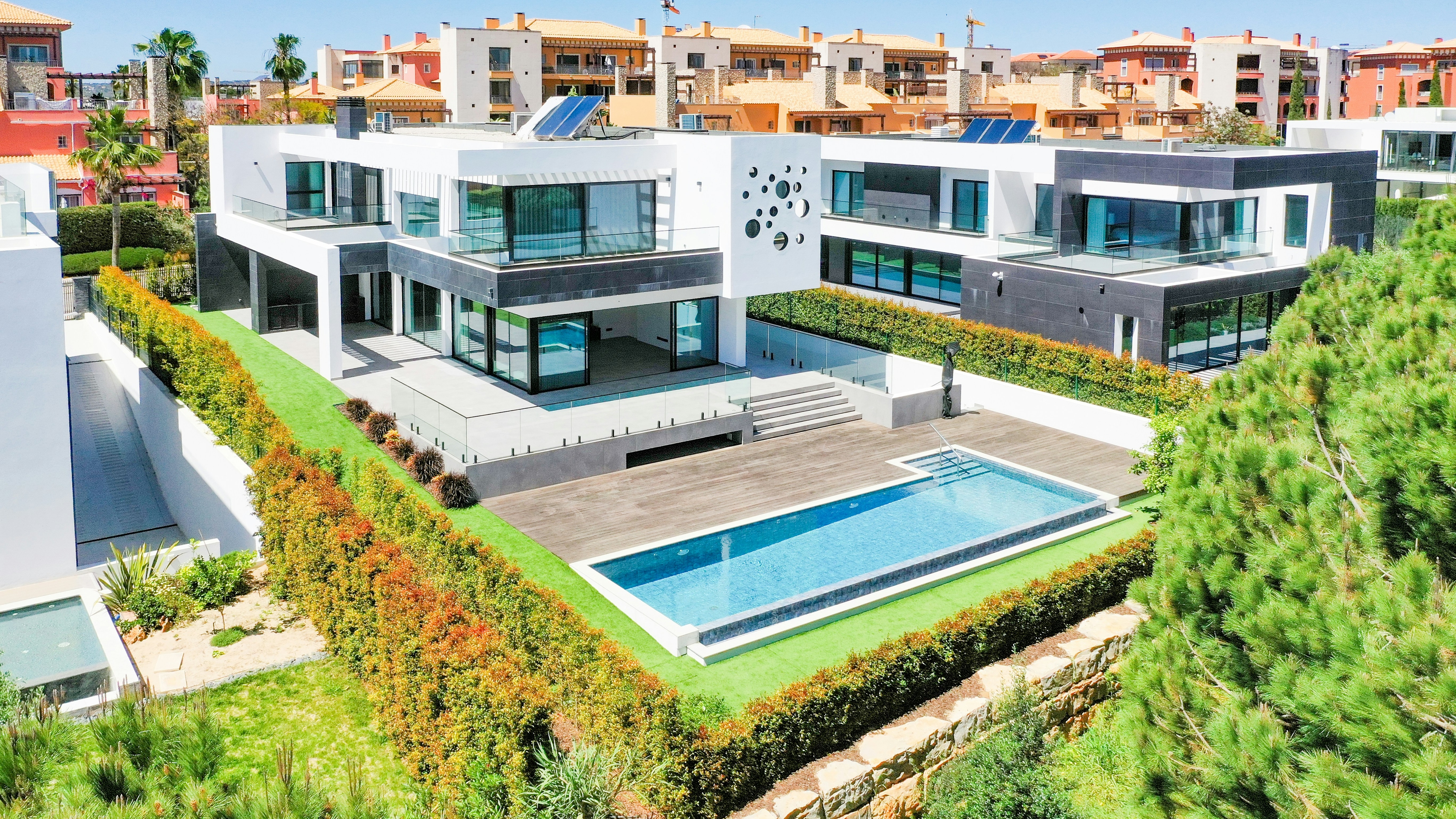Maya de Filippo, Founder of The Buyer's Agent Portugal